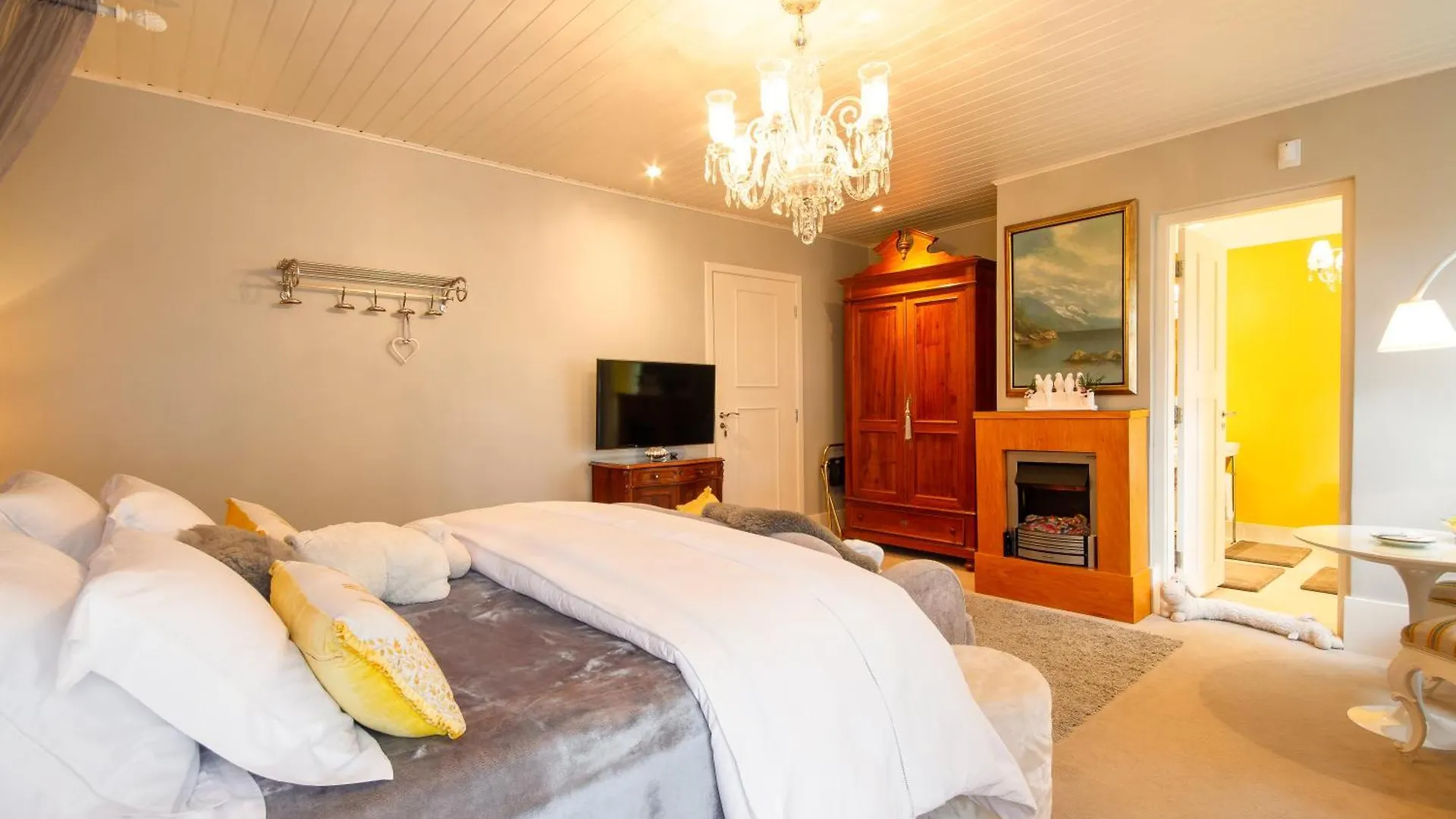 *****  Casa Regaleira Hotel Boutique Campos do Jordao Brazil